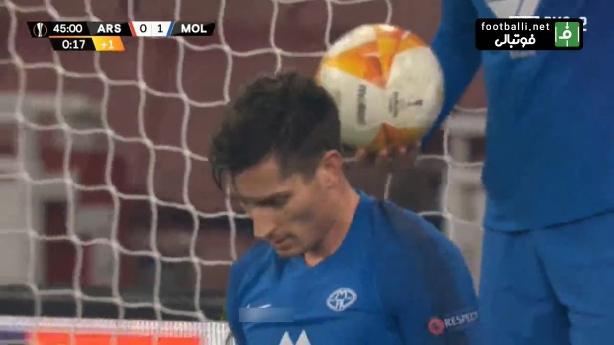 گل اول آرسنال به مولد (گل به خودی)