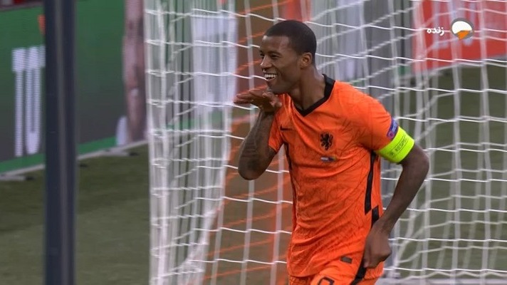 گل اول هلند به بوسنی (واینالدوم)