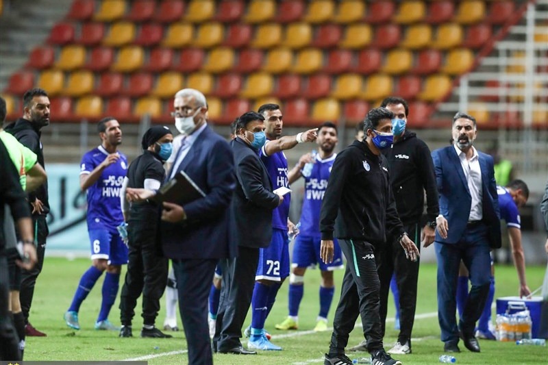بداوی: انتظار داشتیم از خانواده بزرگ فولاد عذرخواهی کنند/ استقلالیها میخواهند حواس هوادارانشان را پرت کنند