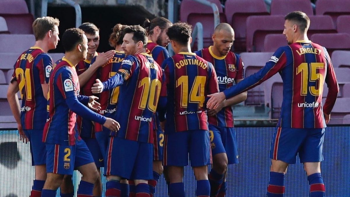 خلاصه بازی بارسلونا 4-0 اوساسونا