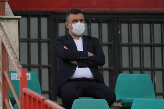 امیری: اگر چمن طبیعی داشتیم، بازی با پرسپولیس لغو نمیشد