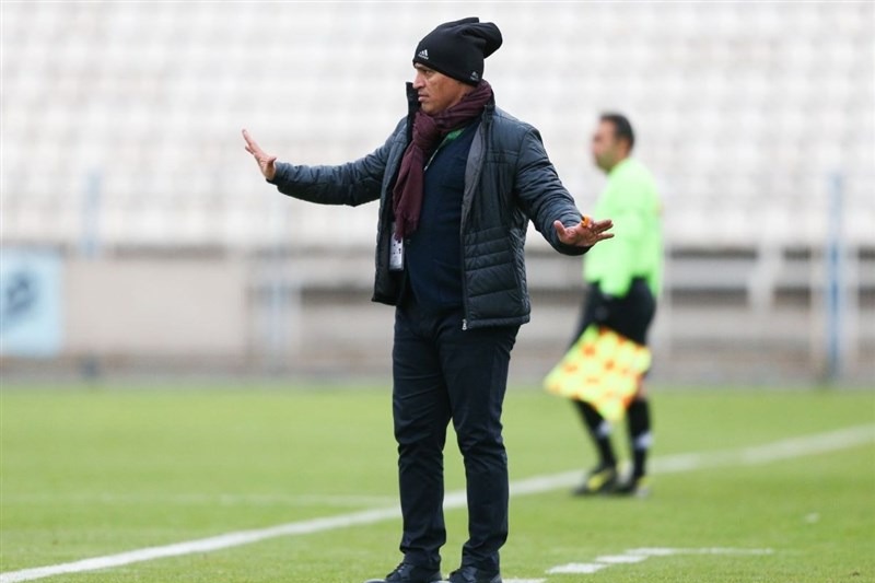 منصوریان: باز هم در حق ۳۵ میلیون هوادار تراکتور جفا شد!/ ویدئوچک بود ۲ بر صفر فولاد را میبردیم