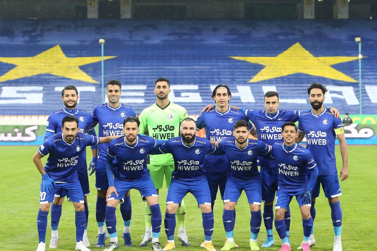 آیا استقلال همچنان مشکل لباس زمستانی دارد؟ عکسها که این را می گویند!