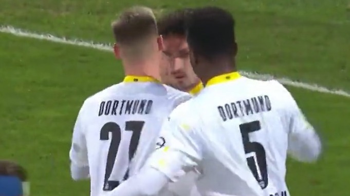گل اول دورتموند به برانشوایگ (هوملس)