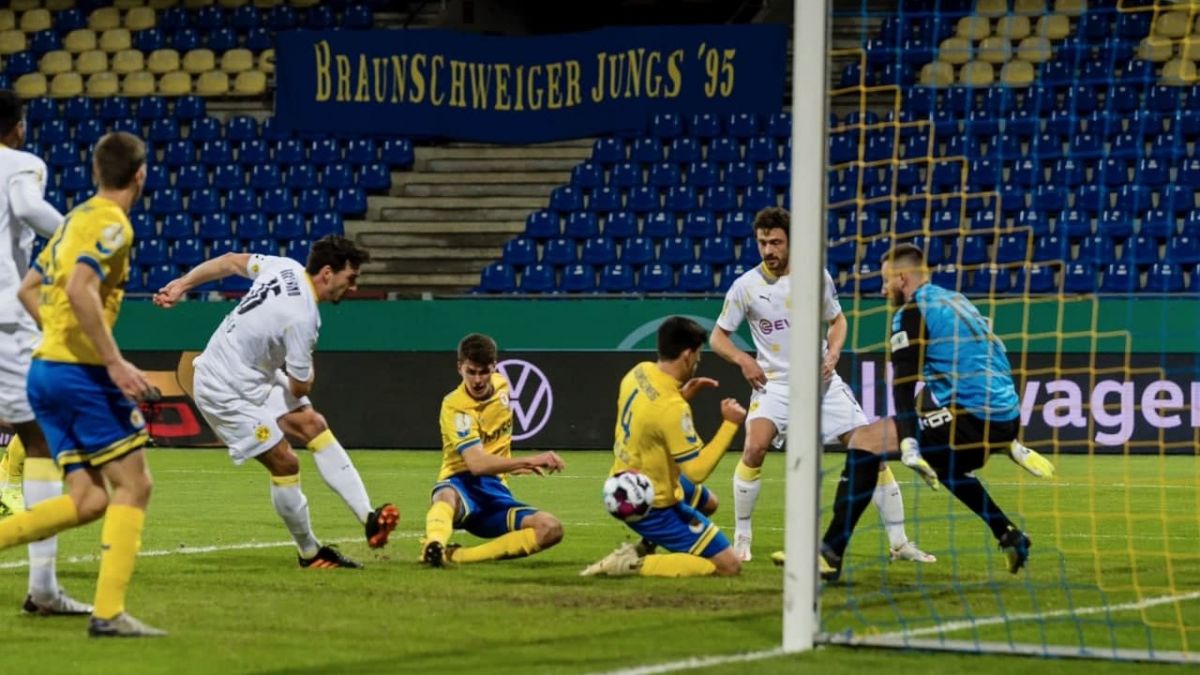 خلاصه بازی آینتراخت براونشوایگ 0-2 دورتموند