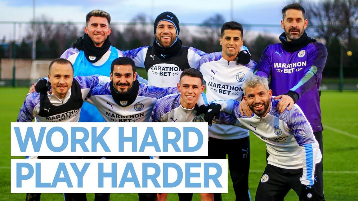 تمرین منچستر سیتی برای بازی با استون ویلا