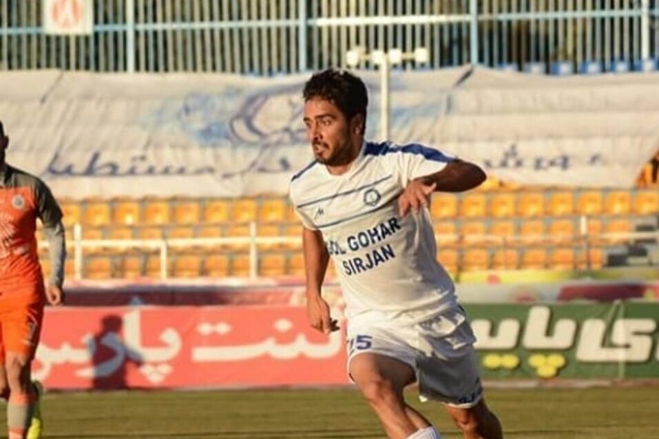 هافبک گلگهر: باید روند خوب قبل از کرونا را حفظ کنیم