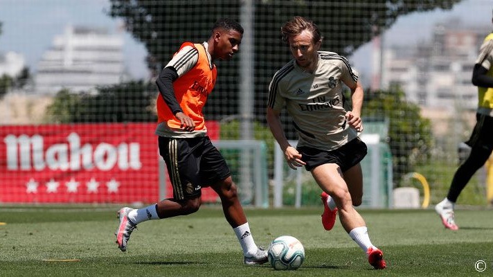 تمرین عصر دوشنبه رئال مادرید برای تقابل با مایورکا