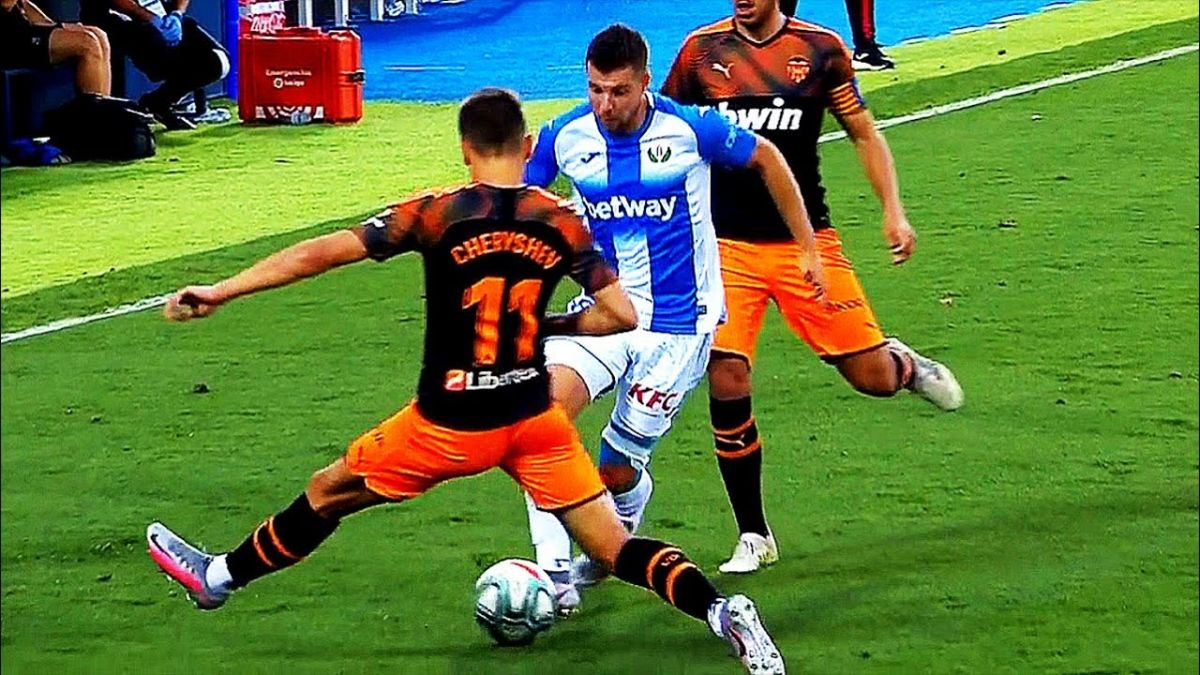 حرکات تکنیکی بازیکنان در بازی لگانس 1-0 والنسیا