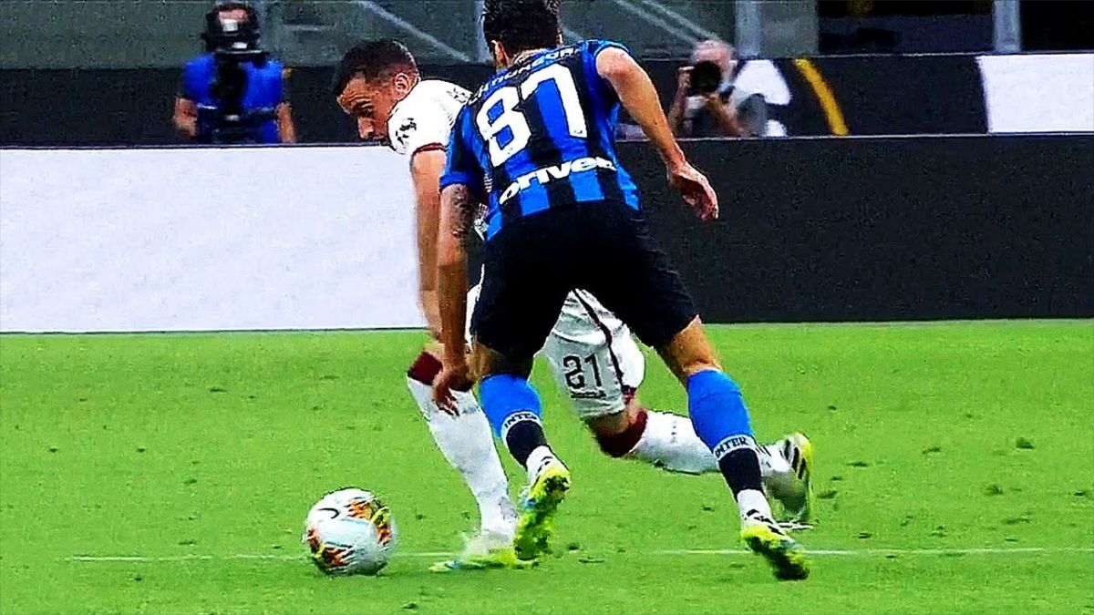 حرکات تکنیکی بازیکنان در بازی اینتر 3-1 تورینو