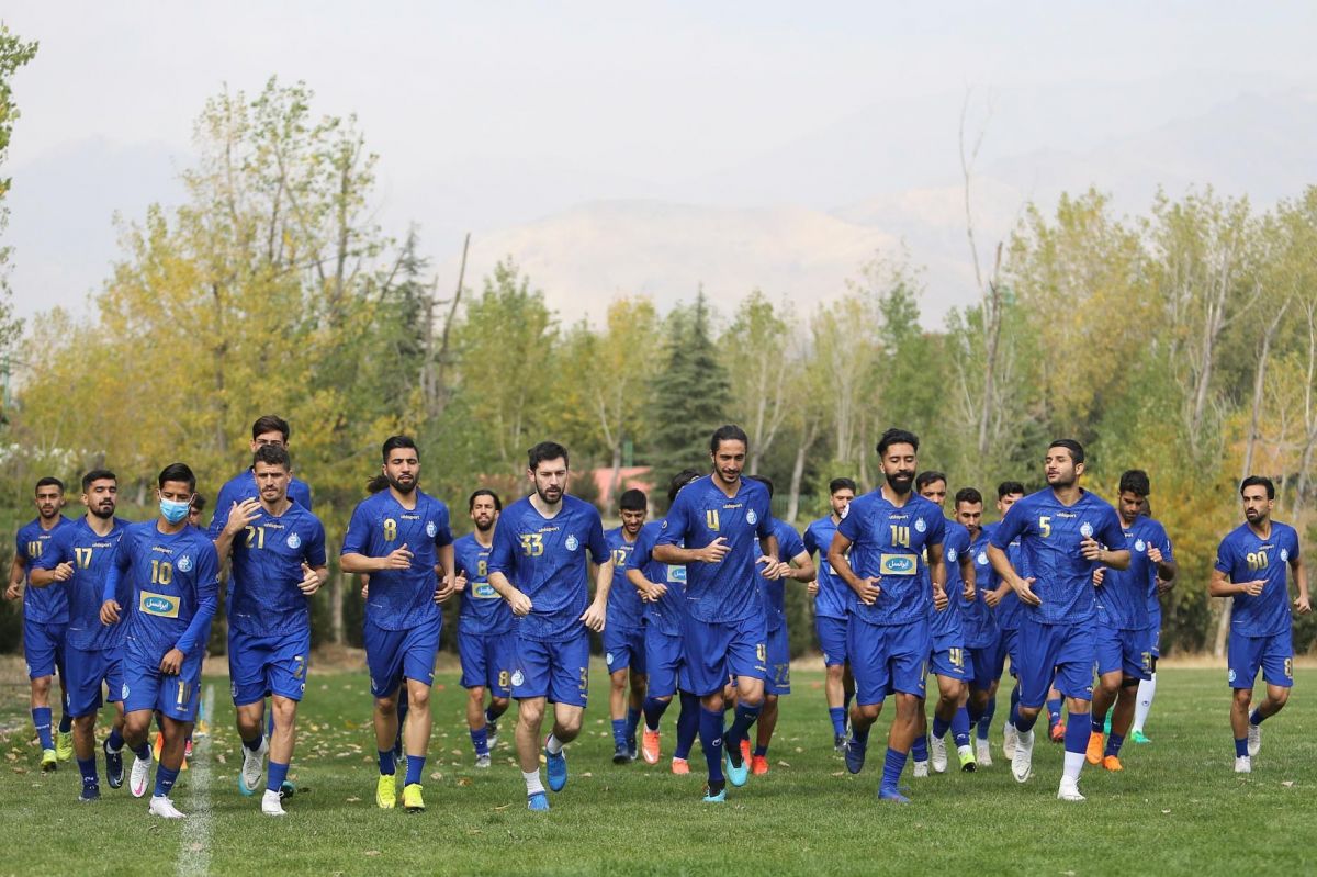 ستارههای استقلال کسر قراردادها را قبول نکردند