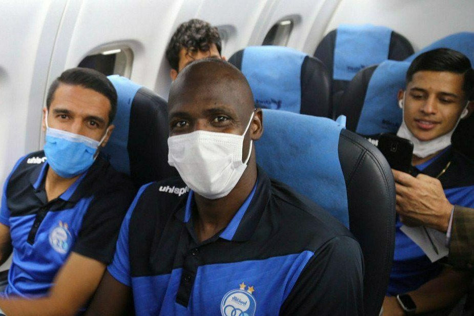 استقلال برای سفر به مشهد چارتر گرفت