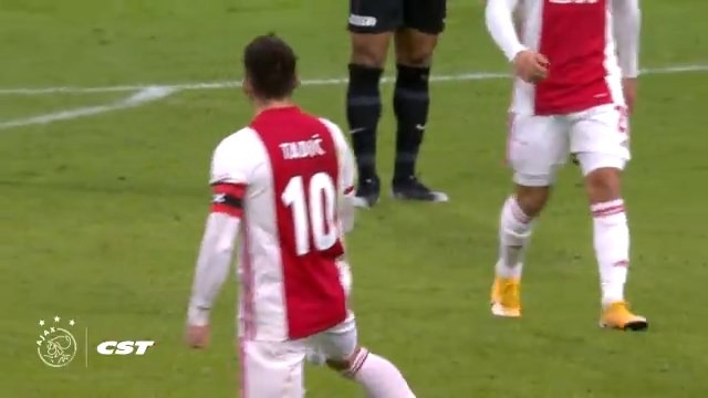 تادیچ زننده بهترین گل آژاکس در دسامبر 2020