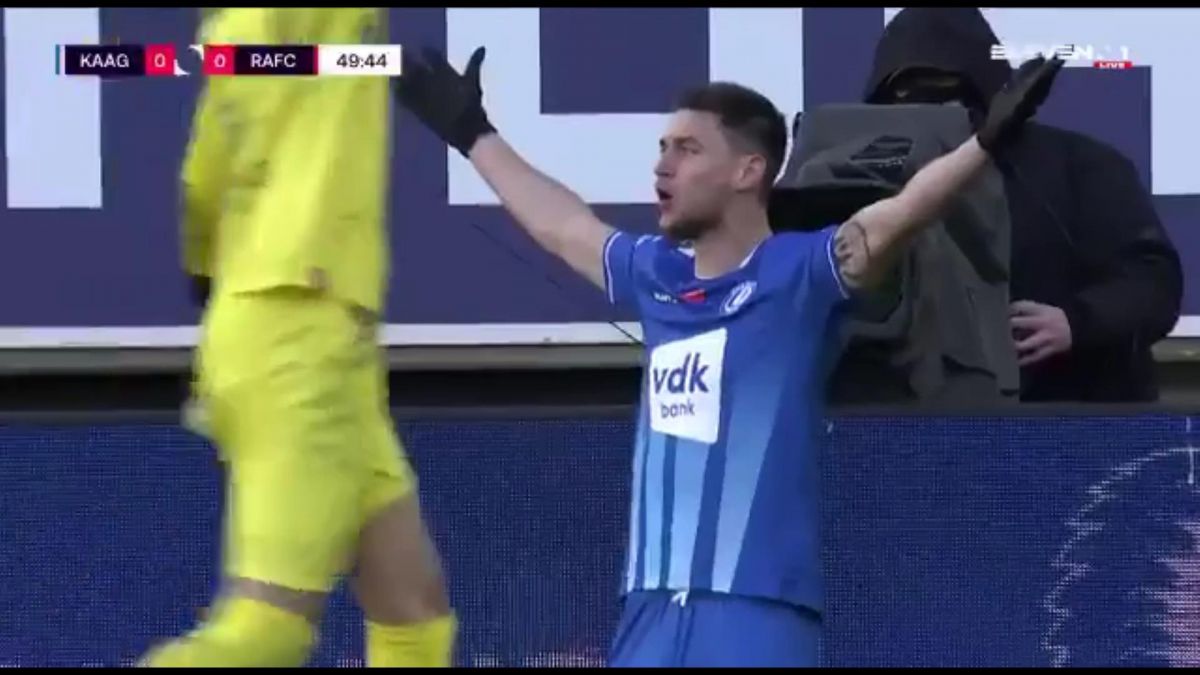 خطای پنالتی علیرضا بیرانوند روی بازیکن خنت