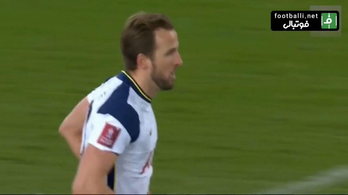 گل چهارم تاتنهام به اورتون (هری کین)