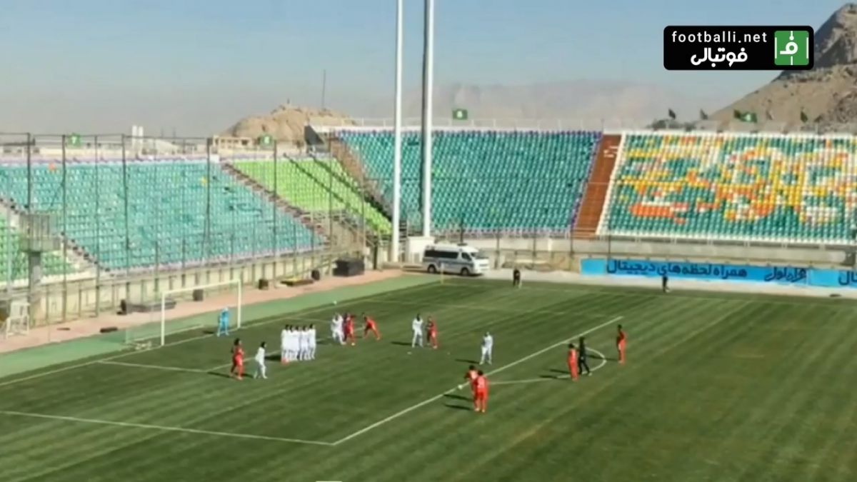 لیگ برتر فوتبال بانوان/ ذوب آهن 1-2 شهرداری بم فوتبالی | 