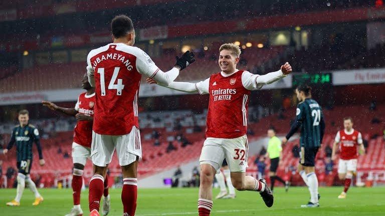 خلاصه بازی آرسنال 4-2 لیدز