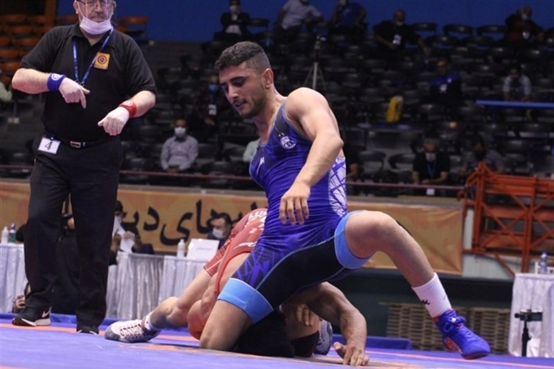 کشتیگیران استقلال همچنان از نایب قهرمان لیگ طلبکار هستند