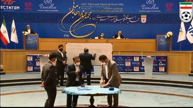 شهره موسوی با کسب اکثریت آرا نایب رییس بانوان فدراسیون فوتبال شد