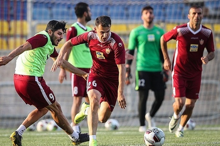 چرا باشگاه پرسپولیس ۲ بازیکن خود را به ماشینسازی فرستاد؟