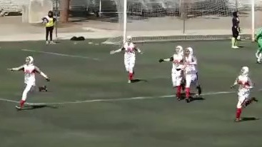 فوتبال بانوان / گل بازی شهرداری بم 1-0 سیرجان