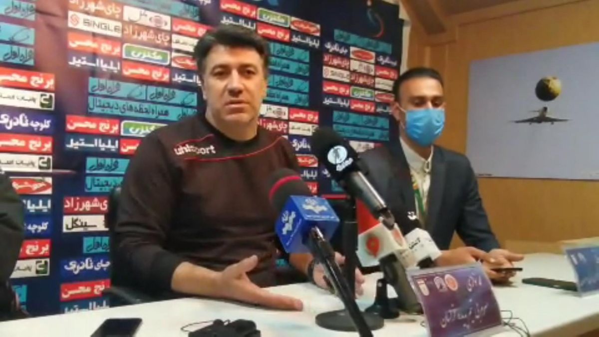 اختصاصی/ کنفرانس خبری بعد از بازی ذوب آهن 2-1 شهر خودرو