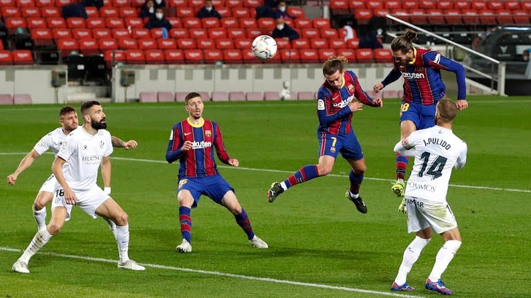 گل سوم بارسلونا با اوئسکا (اسکار)