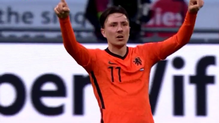 گل اول هلند به لتونی (استیون برگویس)