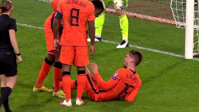 گل دوم هلند به لتونی (دی یونگ)