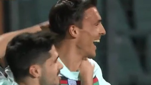 گل سوم پرتغال به لوکزامبورگ (پائولینیو)