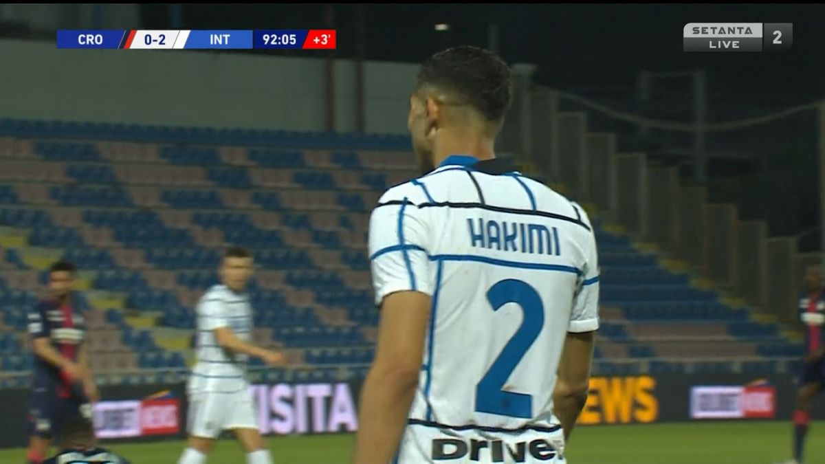 گل دوم اینتر به کروتونه (اشرف حکیمی)