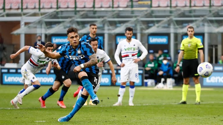 گل پنجم اینتر به سمپدوریا (مارتینز)