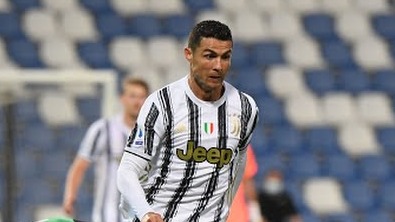 گل دوم یوونتوس به ساسولو (رونالدو)