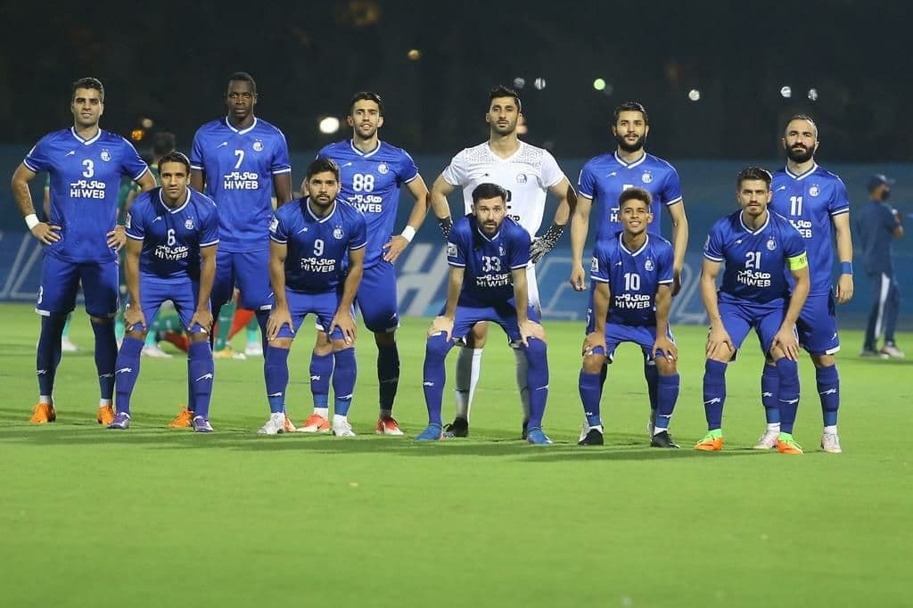 استقلالیها چند ساعت مانده به دربی پاداش گرفتند