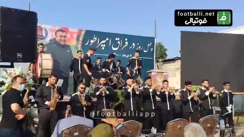 برگزاری مراسم چهلم نادر دست نشان در آرامگاه سیدملال قائمشهر
