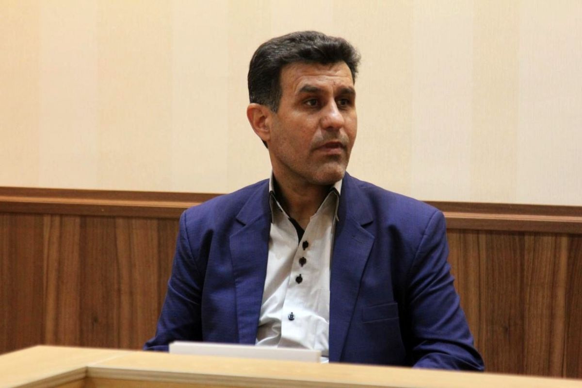 طباطبایی: با تمام ظرفیت از ذوبآهن دفاع میکنم