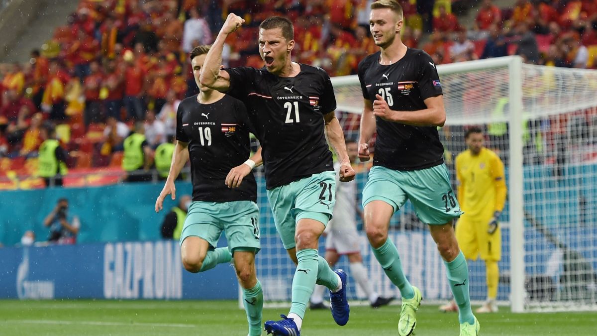 گل اول اتریش به مقدونیه (لاینر)