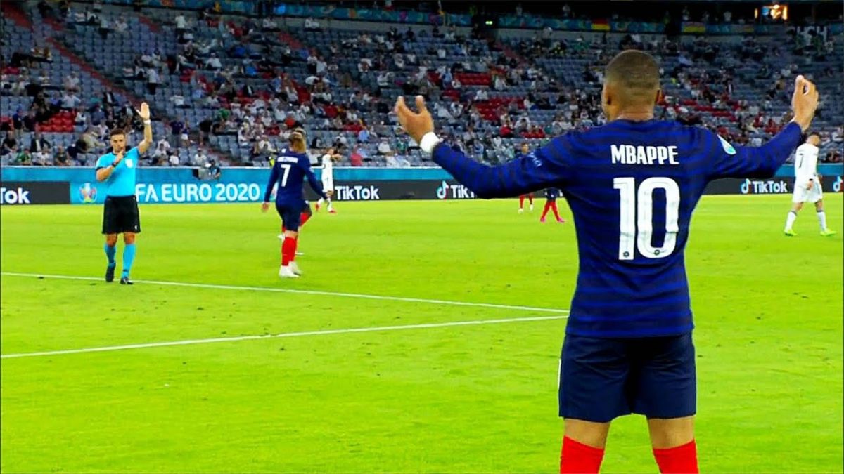 حرکات تکنیکی بازیکنان در بازی فرانسه 1-0 آلمان