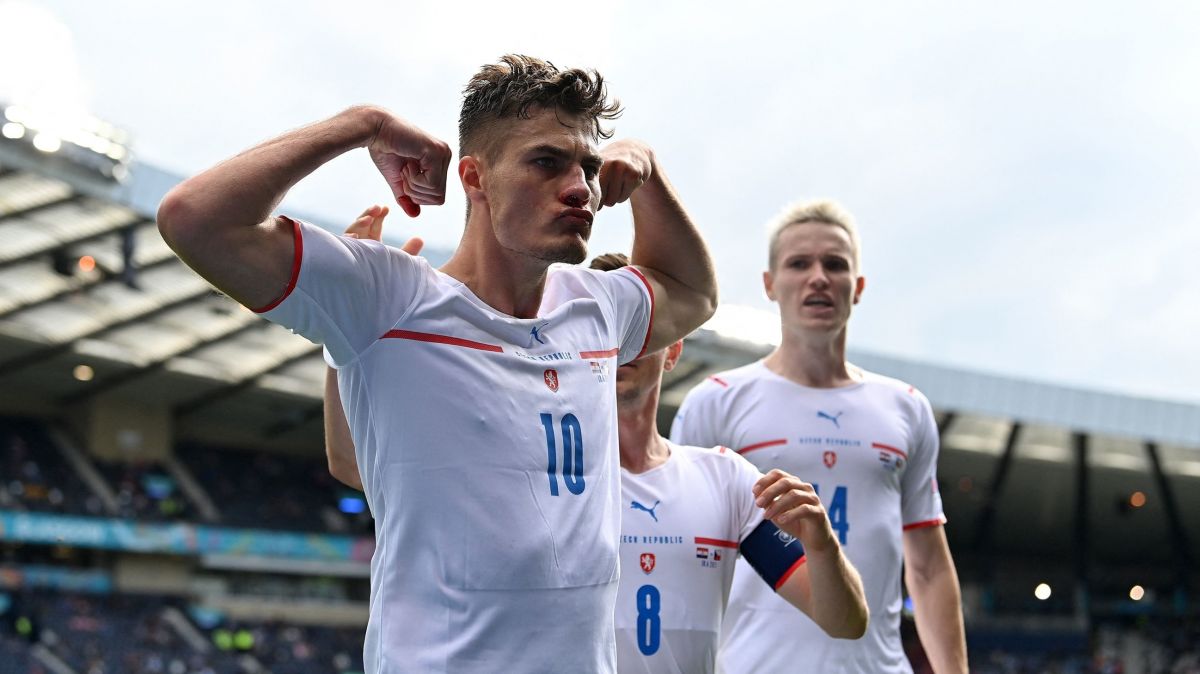 گل اول جمهوری چک به کرواسی (شیک - پنالتی)