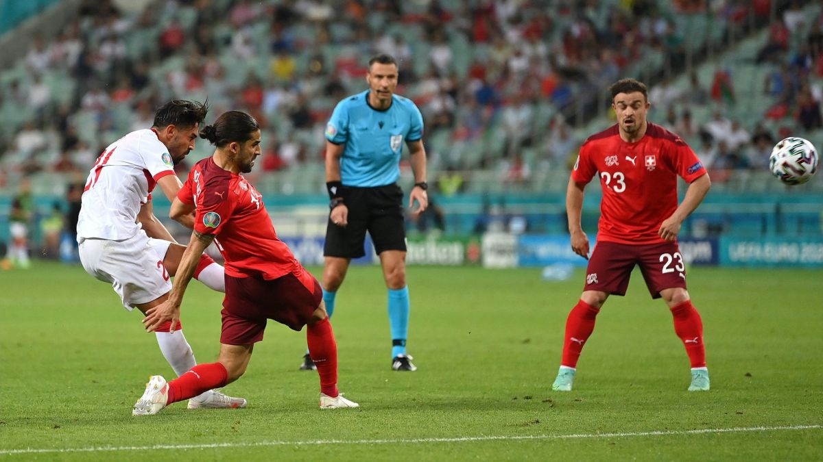 گل اول ترکیه به سوئیس (سوپرگل قهوه چی)