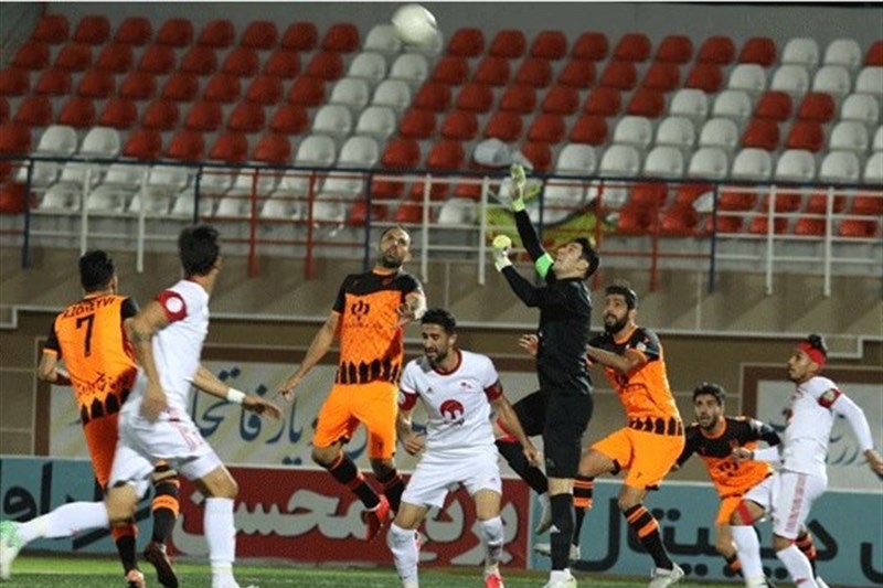 نقیزاده: مقابل پرسپولیس برای مساوی هم بازی نمیکنیم/ ربیعی مربی جسوری است