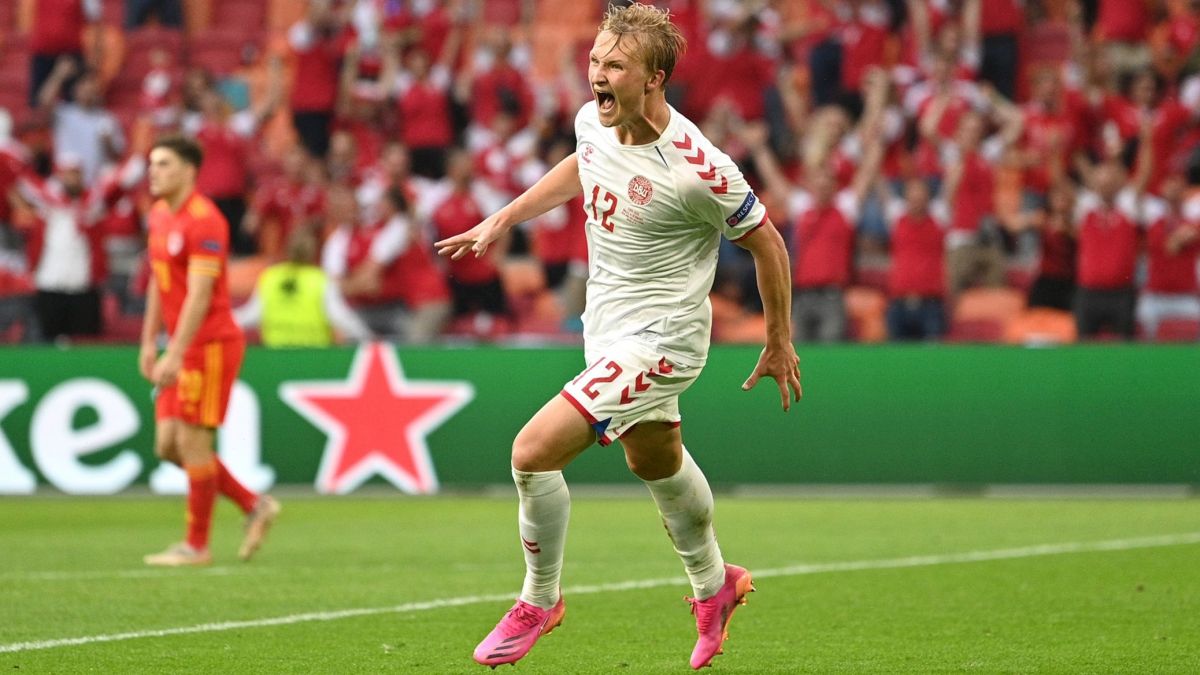 گل دوم دانمارک به ولز (دبل دولبرگ)