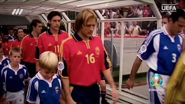 اسپانیا مدل یورو 2000