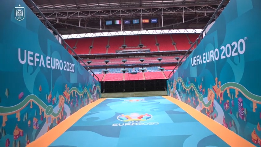 ورزشگاه ومبلی آماده جدال حساس ایتالیا - اسپانیا