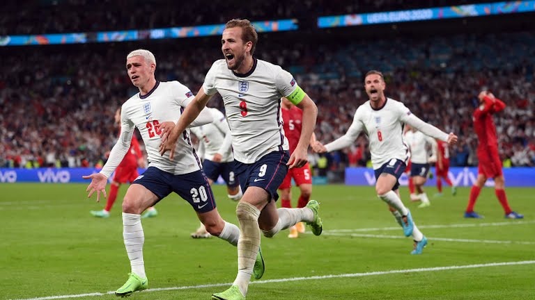 گل دوم انگلیس به دانمارک (هری کین)