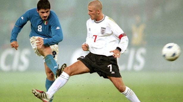 نوستالژی/ ایتالیا 1-0 انگلیس (دیدار دوستانه 2000)