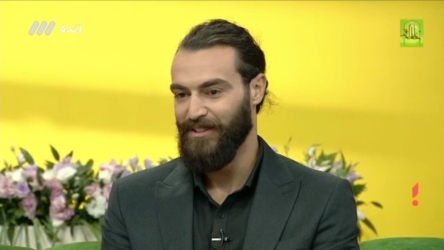 گفت و گو با امیرحسین اکبری ستاره تیم ملی فوتبال ساحلی و همسرش