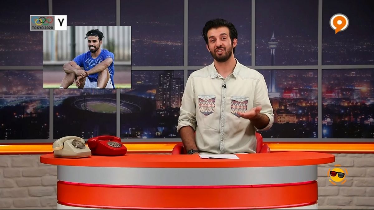 طنز ویدیو چک/ کارت زرد بازیکن گل گهر به دلیل بغل کردن داور