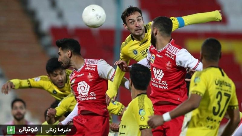 گزارش روز؛ بررسی احتمالات صدر جدول در هفته پایانی