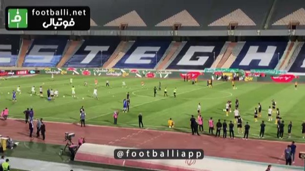 اختصاصی/ گرم کردن بازیکنان استقلال و سپاهان پیش از بازی